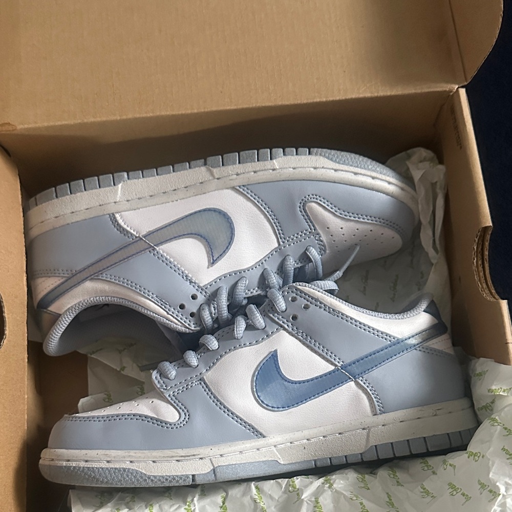 Original Nike Light Blue and White Sneakers